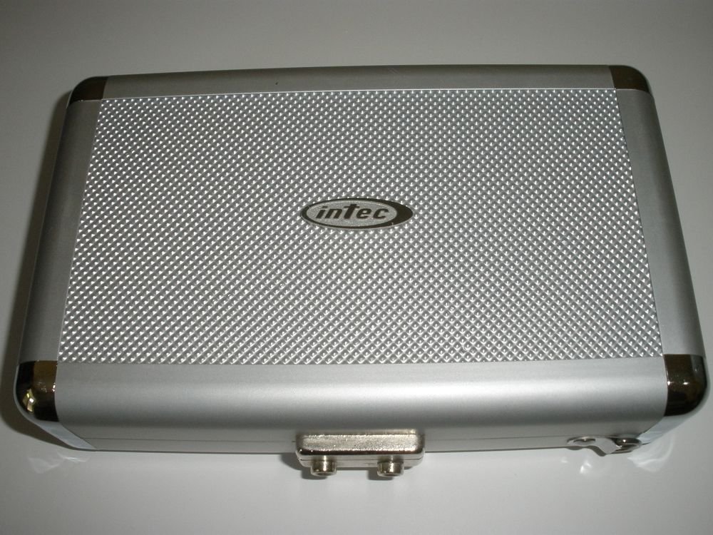 Amazon.com: PSP Aluminum Safe Case : Video Games